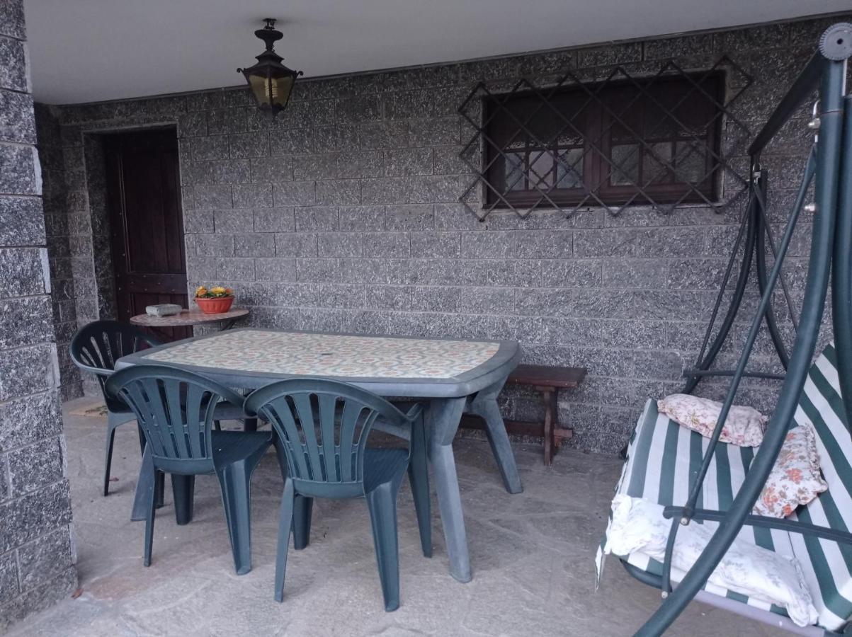 Villa Laura Incisa Scapaccino Екстериор снимка